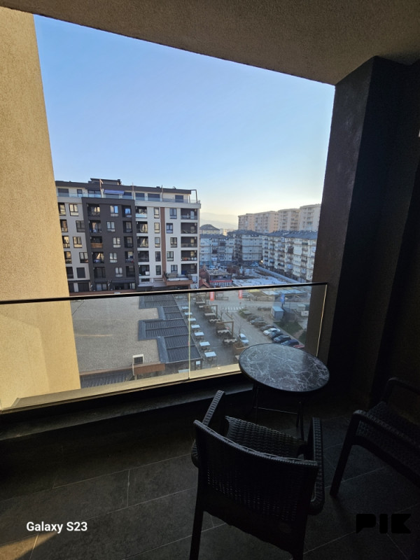 Stan na dan Sarajevo, Stup-BULEVAR 062/054-257 4