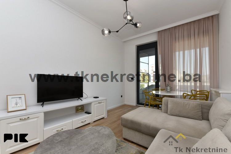 "NOVI ZLOKOVAC" - Kompletno namješten stan 59.49 m2 5