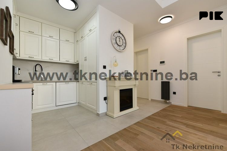 "NOVI ZLOKOVAC" - Kompletno namješten stan 59.49 m2 6