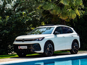 Volkswagen Tiguan 2.0 TDI DSG R-Line Black IQ.LIGHT PANORAMA