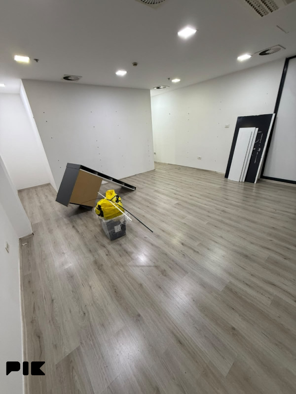 Poslovni prostor 44.5 m2  Robot Socijalno Sarajevo 2