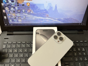 IPHONE 16 PRO MAX 256GB NOVO 95% BAT FUL PAKET EU MODEL