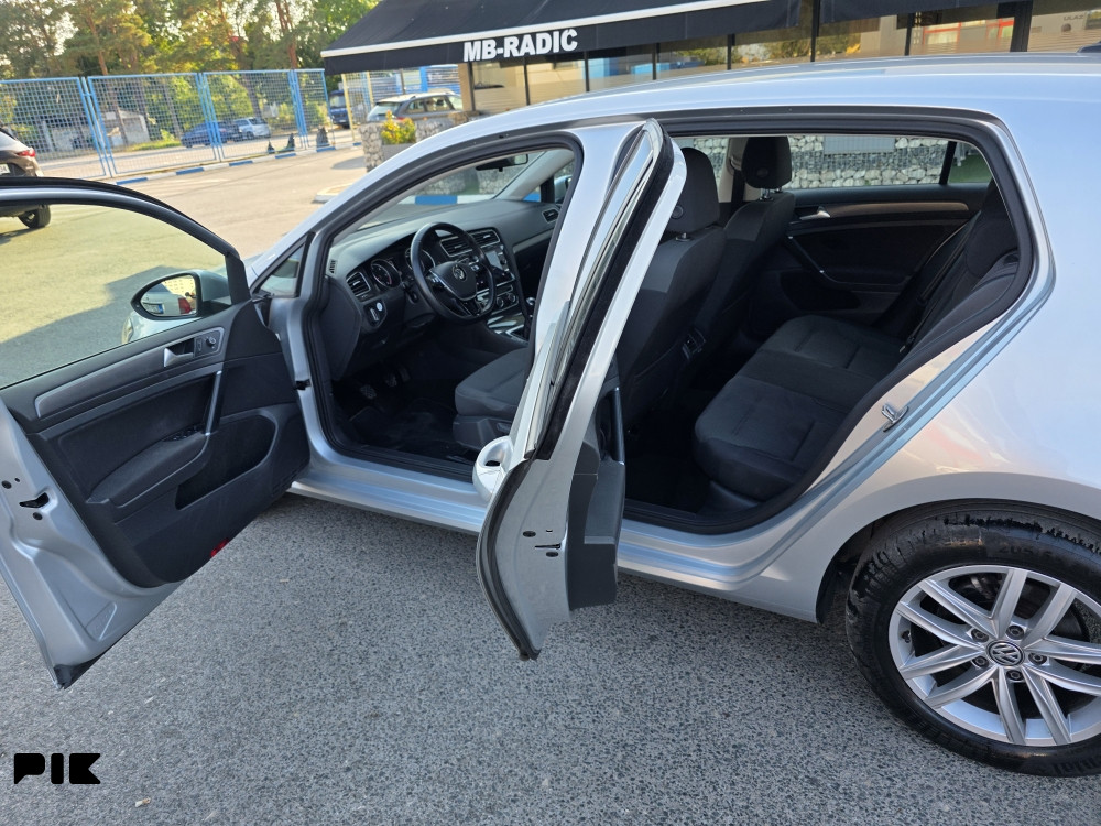 Volkswagen Golf 7.5 2020g 1.6 TDI 85 KW UV0Z