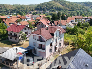 Kuća 352 m2 | 5 etažiranih stambenih jedinica | Lazarevo photo 1