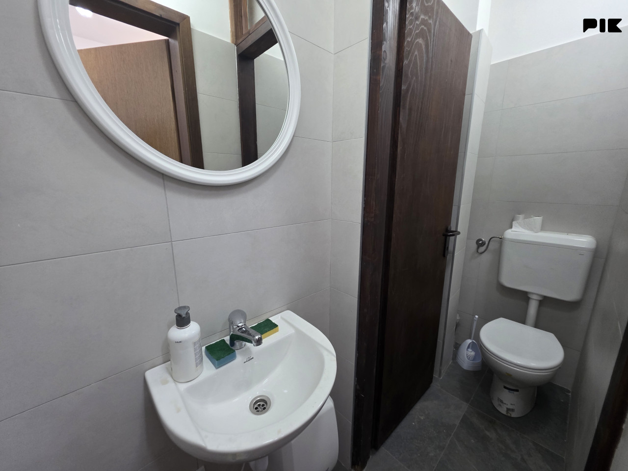 Stambeno-poslovni objekat 310m2 i placa 416m2 - Obilićevo/Mejdan 10