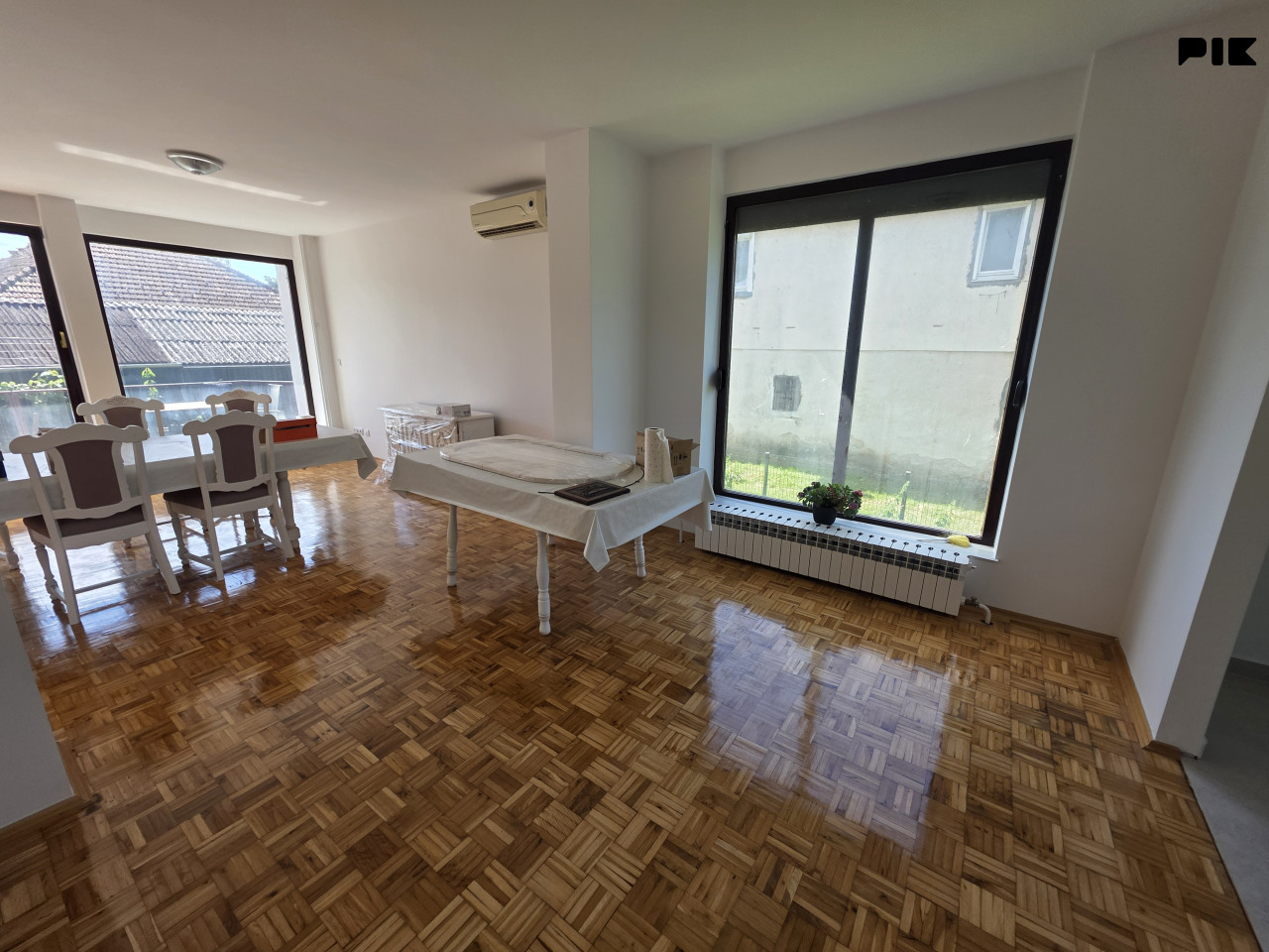Stambeno-poslovni objekat 310m2 i placa 416m2 - Obilićevo/Mejdan 16