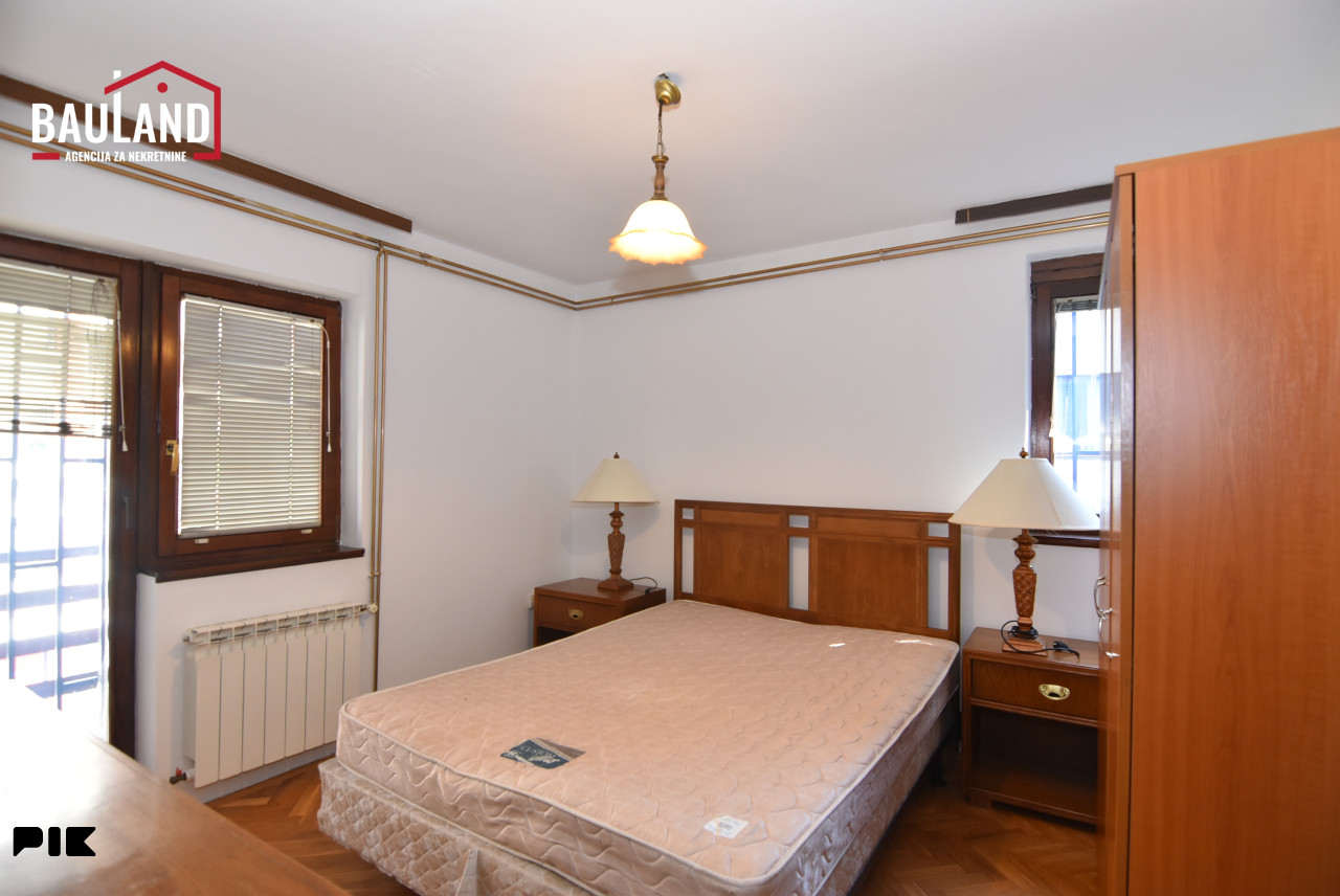 Četverosoban, dvoetažni stan, 100m2 / Čobanija, Centar 7