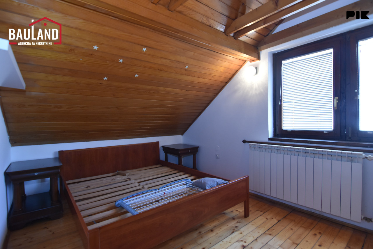 Četverosoban, dvoetažni stan, 100m2 / Čobanija, Centar 15