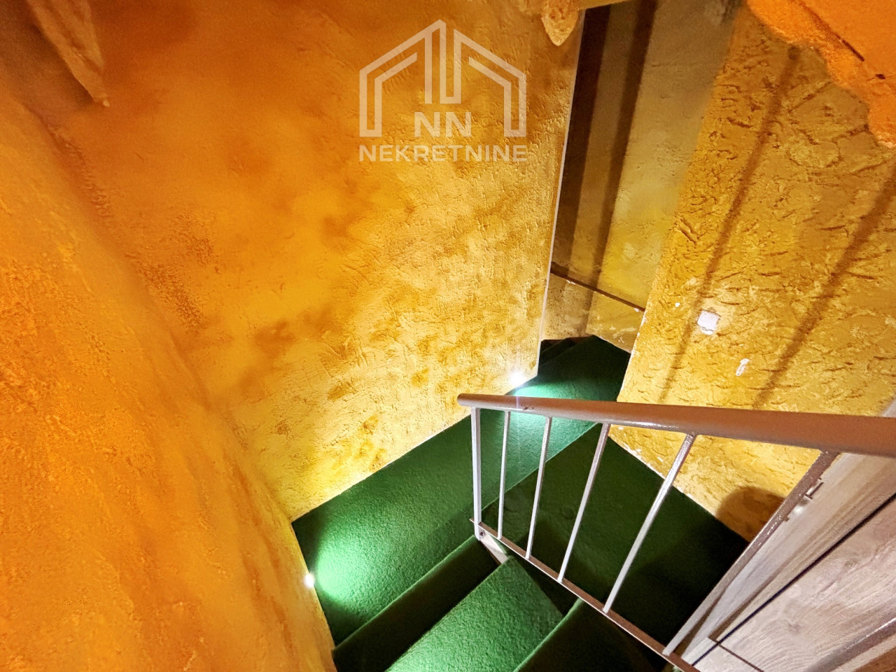 NN Nekretnine: Poslovni prostor 47m2 - Koševsko Brdo 8