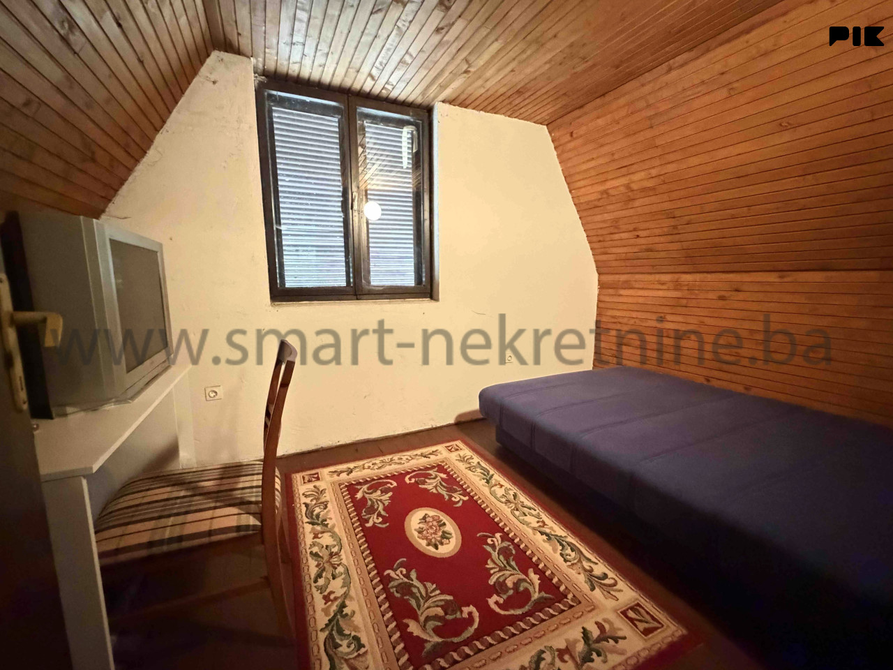 Prodaje se kuća na obali Jablaničkog jezera na parceli 1.073m2 11