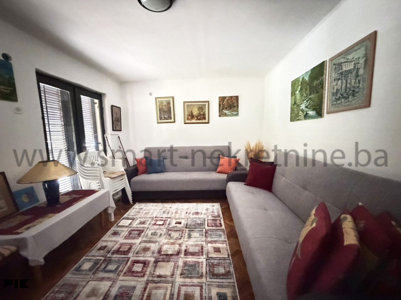 Prodaje se kuća na obali Jablaničkog jezera na parceli 1.073m2 9