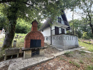A house on the shore of Lake Jablanica is for sale on a plot of 1,073 m². photo 5