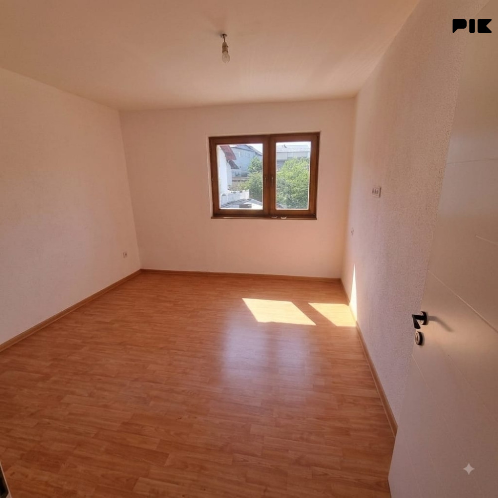 CAPITAL/ Stan Hrasno/ 40m2/ Olovska/ 1.sprat photo 5
