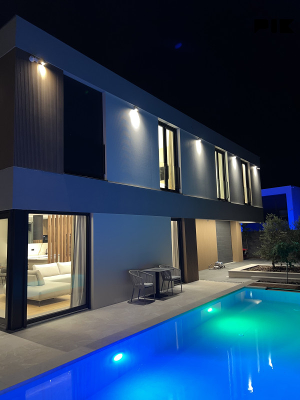 Kuća Ilidža 250m2 16