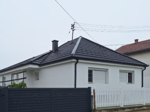 Kuca 112m2 i pomocni objekat hala 300m2 modrica stan photo 5