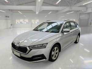 ŠKODA Octavia 2.0 DSG "STYLE" LED Virtual Velika Navi Karavan 22G