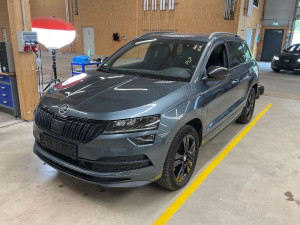 ŠKODA Karoq 2.0 DSG 4x4 "SportLine" Matrix Kamera Canton Full