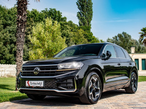 Volkswagen Touareg 3.0 TDI DSG 4Motion R-Line HD Matrix -FACELIFT