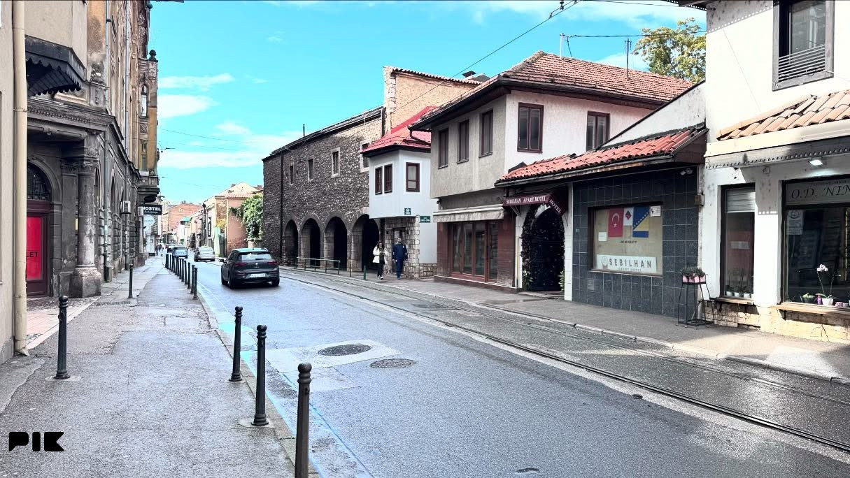 Poslovni prostor/Bascarsija/Stari grad/53m2 2