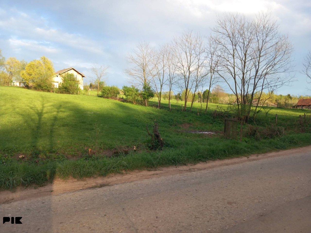 Zemljište Lukavac 1800m2 4