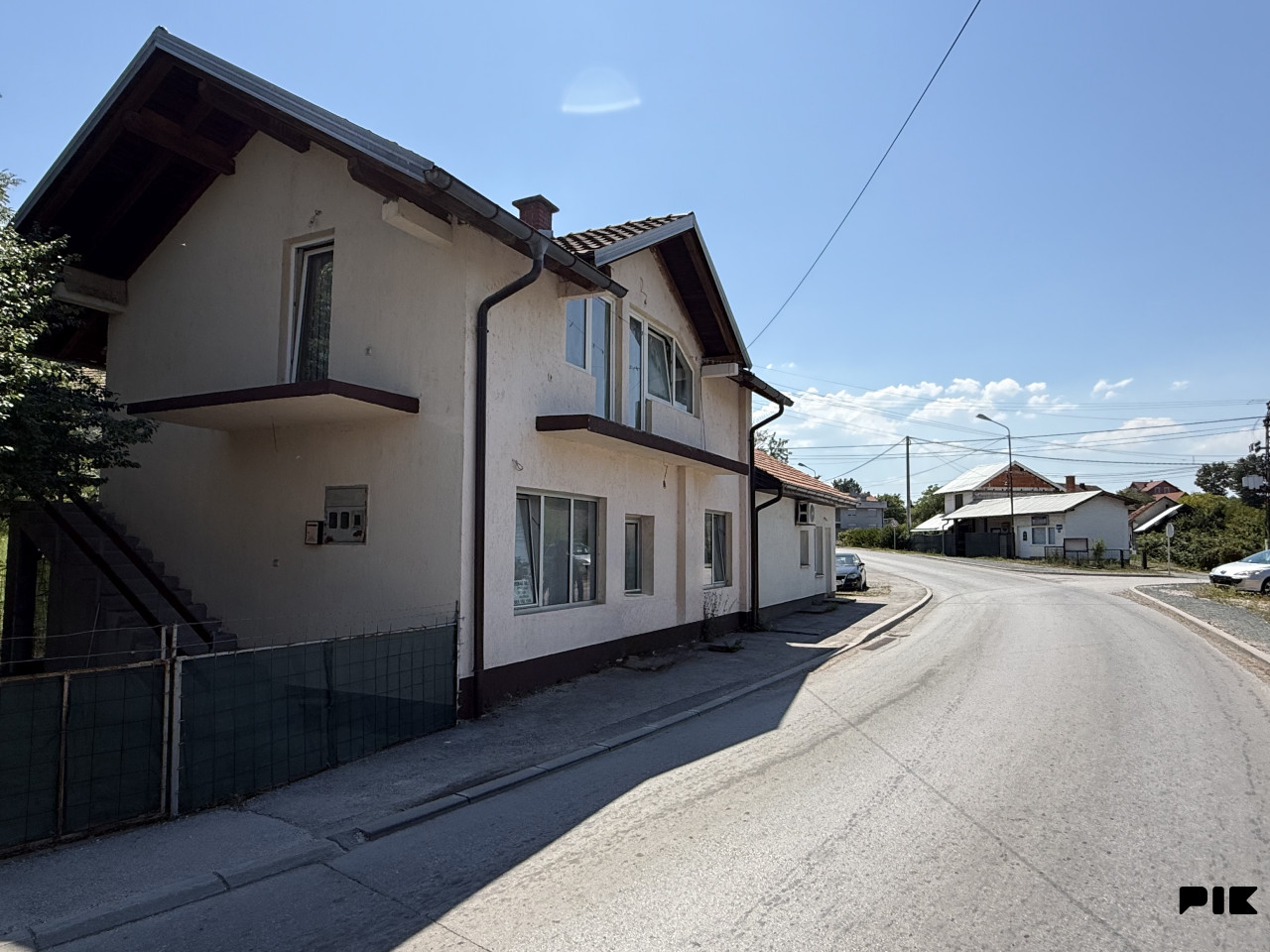 Kuća - poslovni prostor - Živinice 4