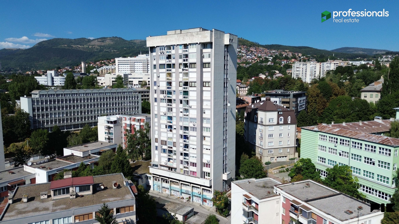 Trosoban stan Centar Bolnička Sarajevo 78 m2 3