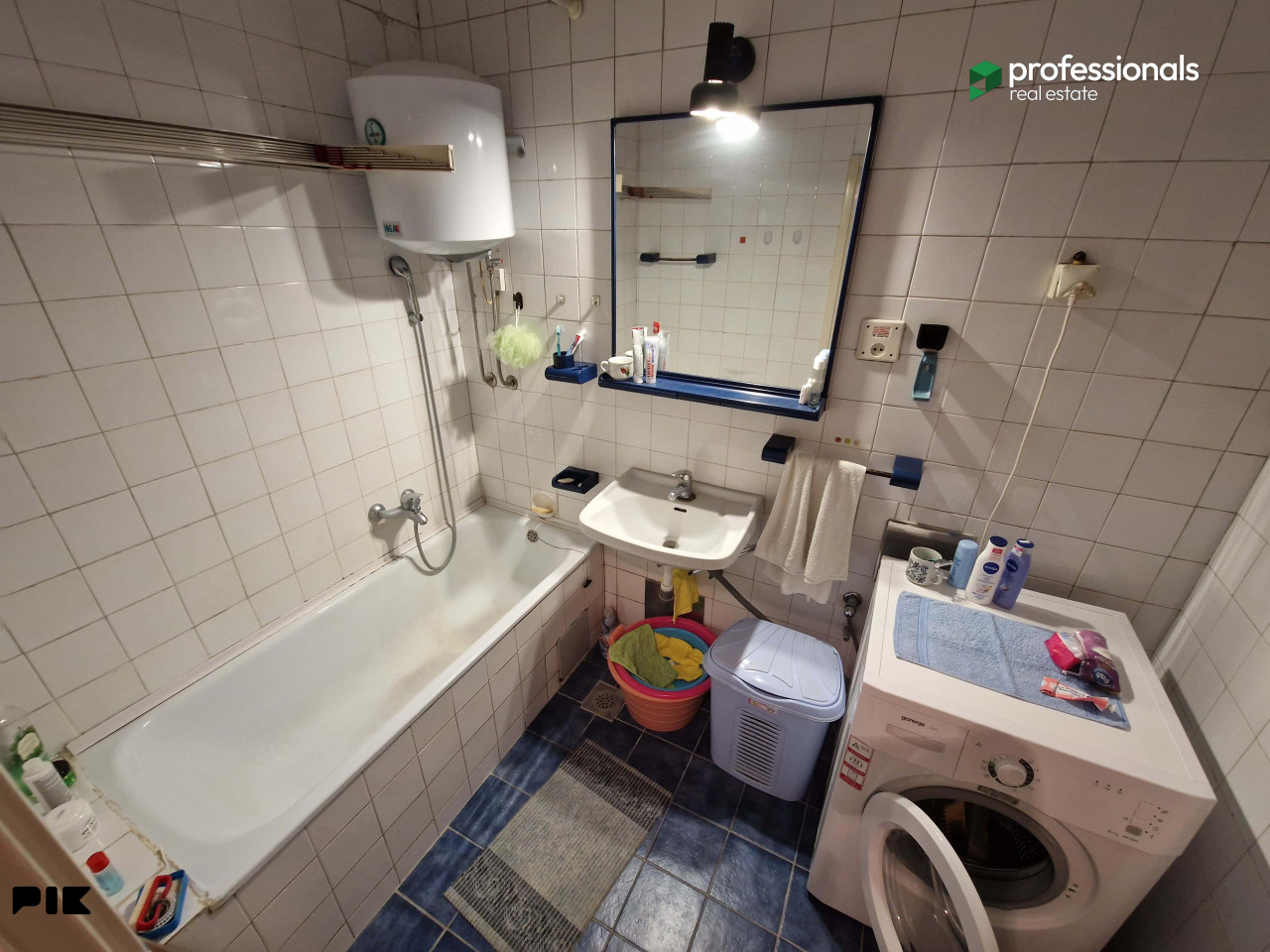 Trosoban stan Centar Bolnička Sarajevo 78 m2 21