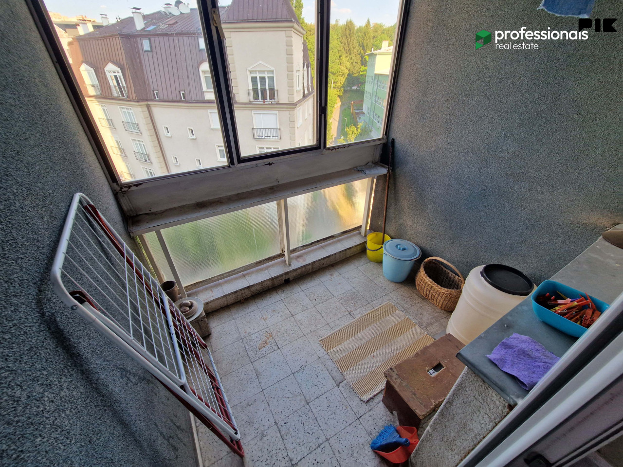Trosoban stan Centar Bolnička Sarajevo 78 m2 23
