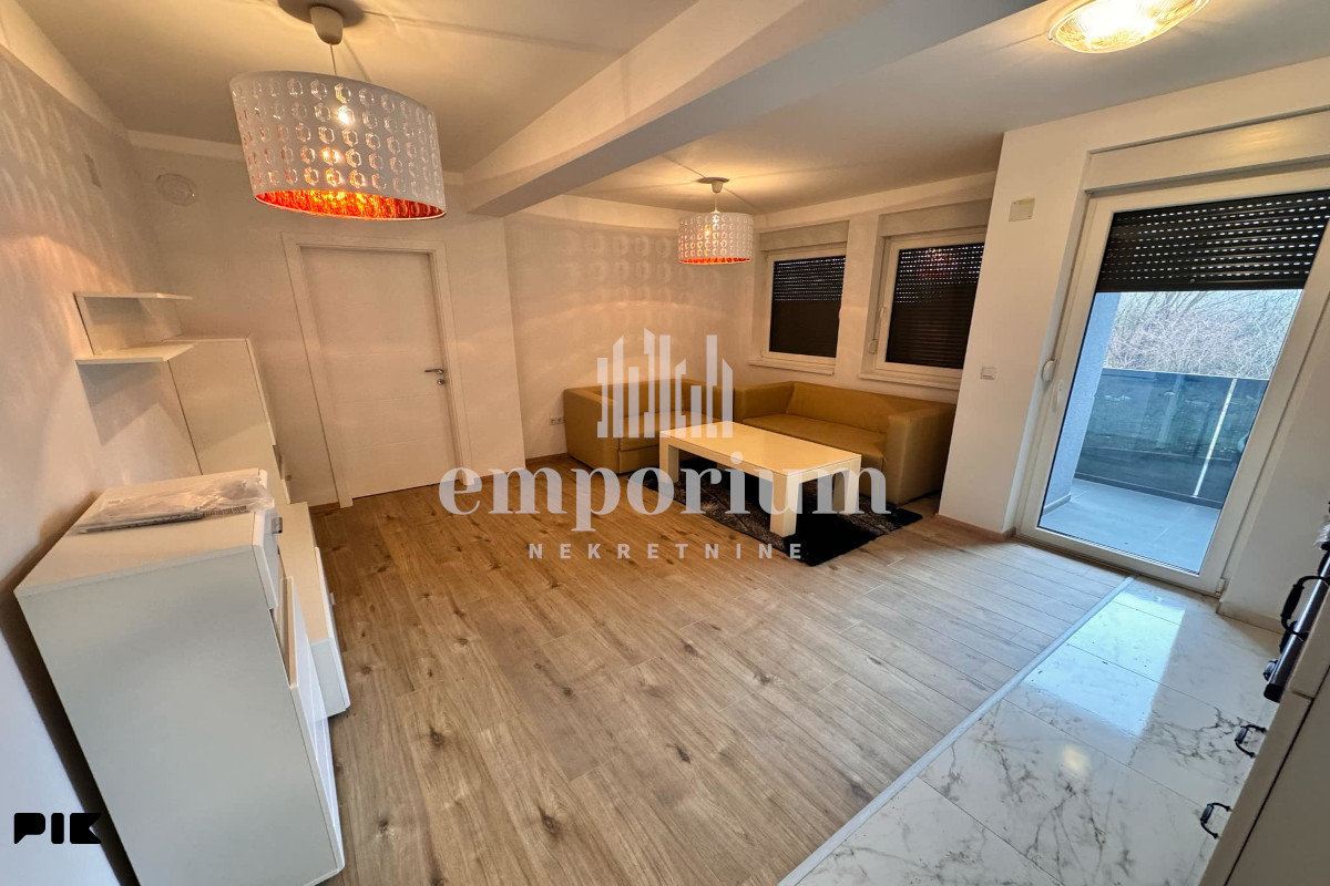 Kompletno namješten jednoiposoban stan površine 52m2 ID: 540/BNI 4