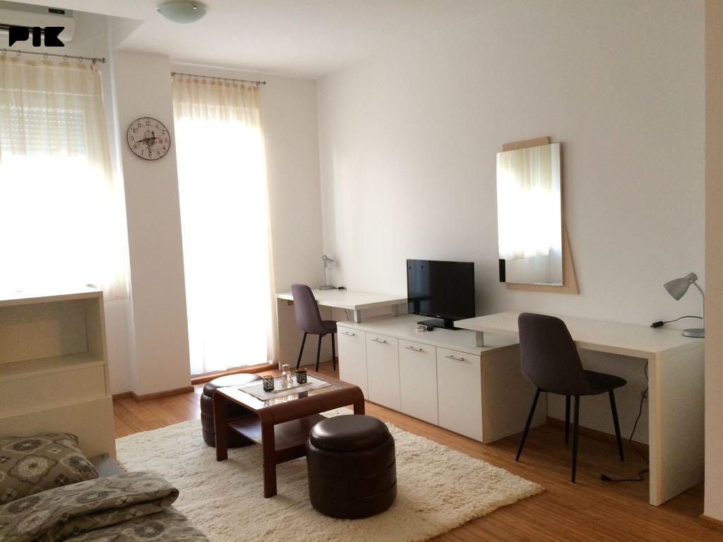 Garsonijera s balkonom _ Student City Mostar