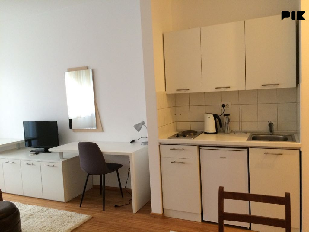 Garsonijera s balkonom _ Student City Mostar 2