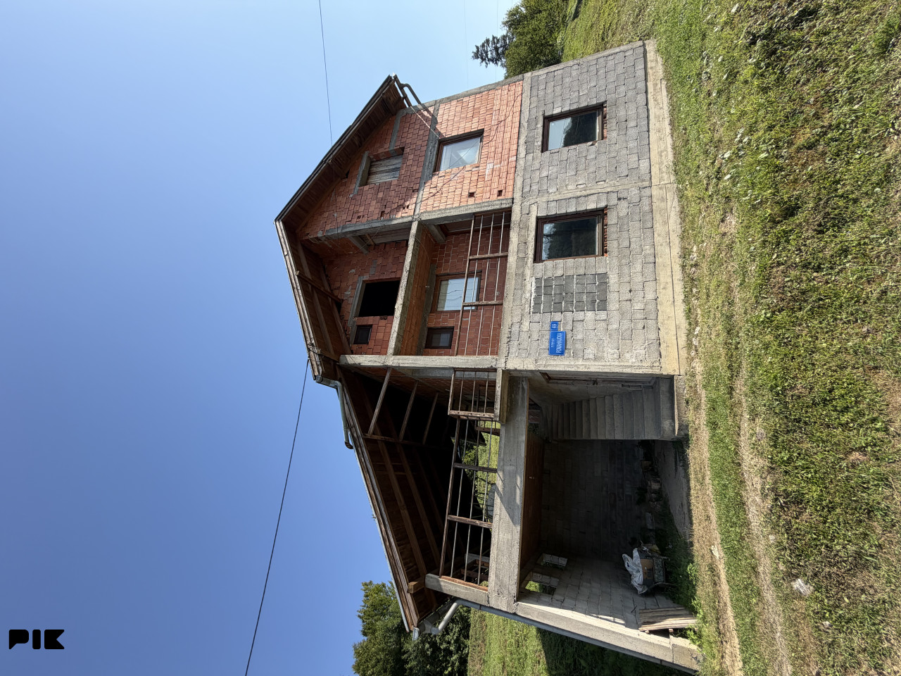 Kuća Milići 180m2 11