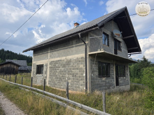 Kuća Pale, ranč sa 24332m2 zemljišta, 5km od centra Pala