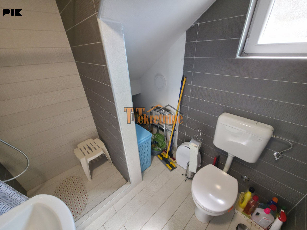 Vikend kuća 75 m2 na placu 1500 m2 - Aleksići 14