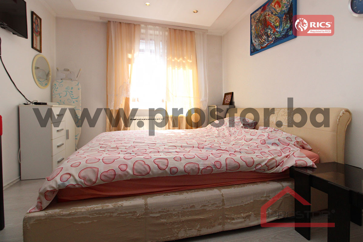 PROSTOR izdaje: Dvosoban stan, 52m2, Grbavica 5