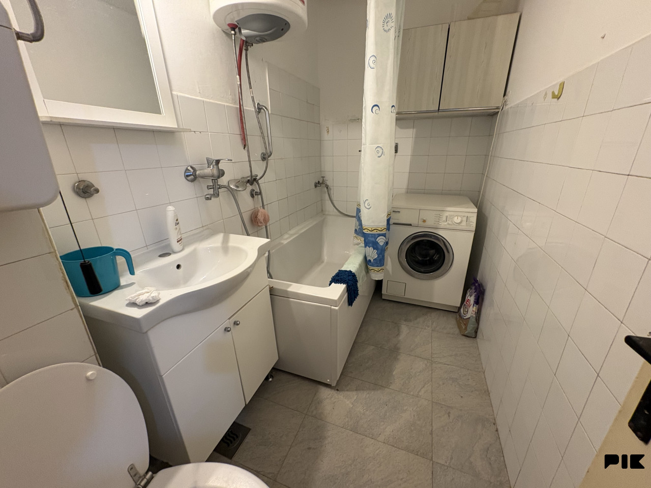 Stan Tuzla/Brčanska Malta/Pecara/7 sprat/ 64m2 7