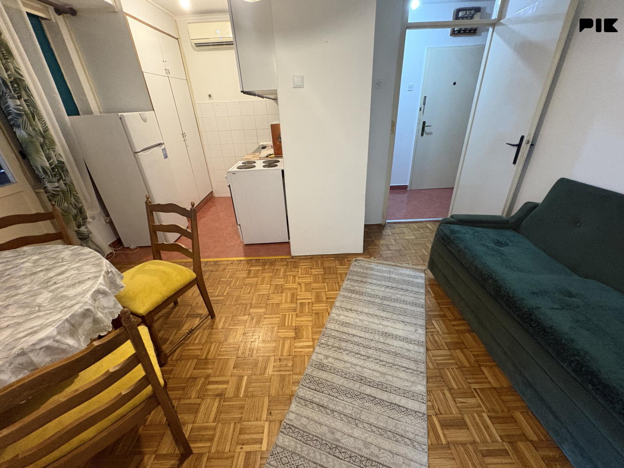 Stan Tuzla/Brčanska Malta/Pecara/7 sprat/ 64m2 10