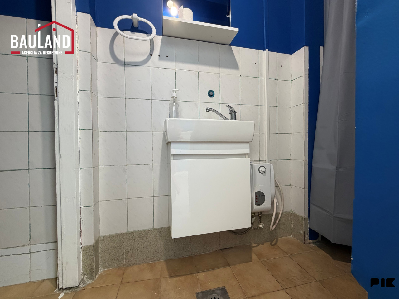 Nenamješten poslovni prostor, 45m2 / Vraca, Novo Sarajevo 6