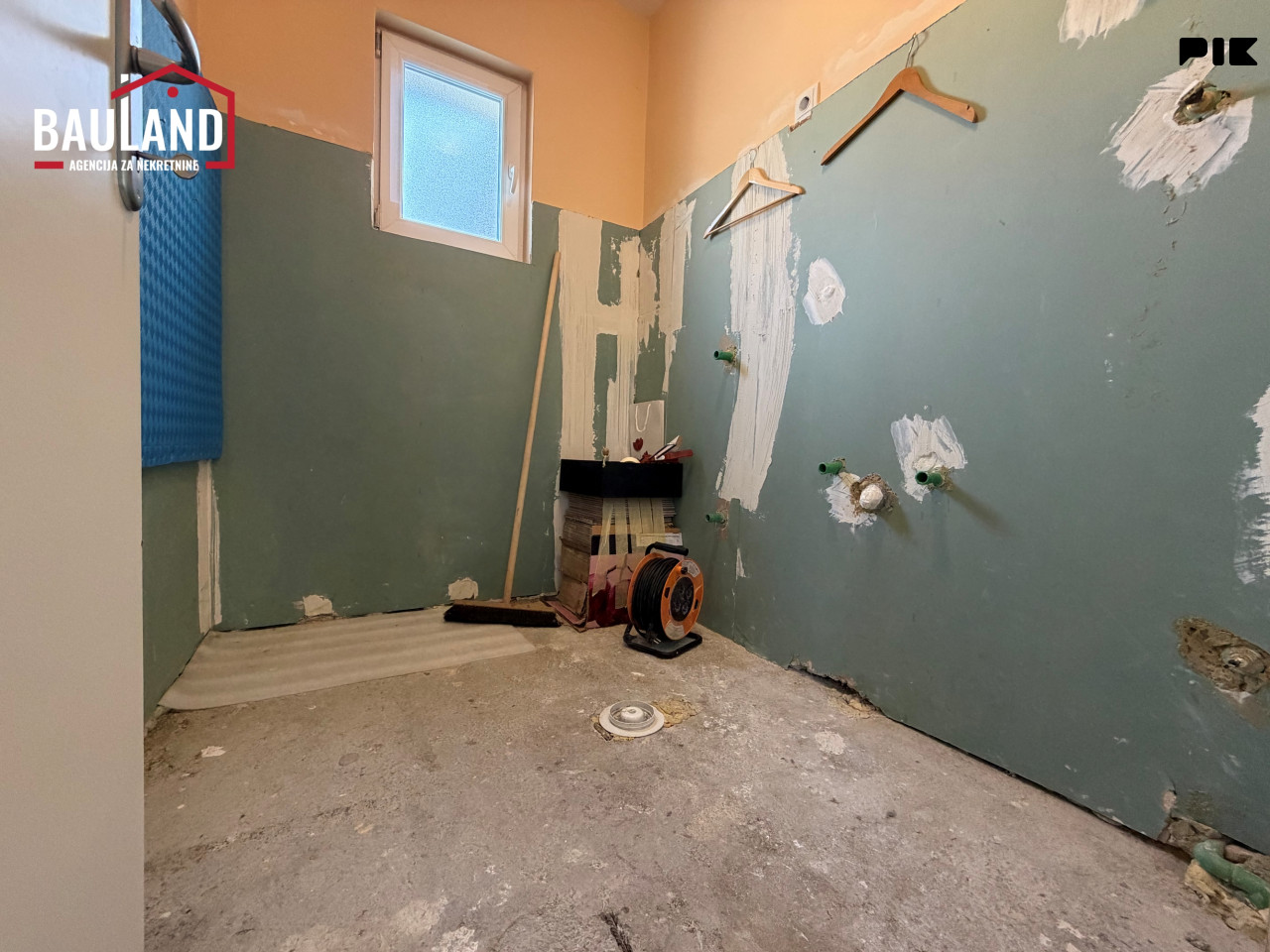 Nenamješten poslovni prostor, 45m2 / Vraca, Novo Sarajevo 8