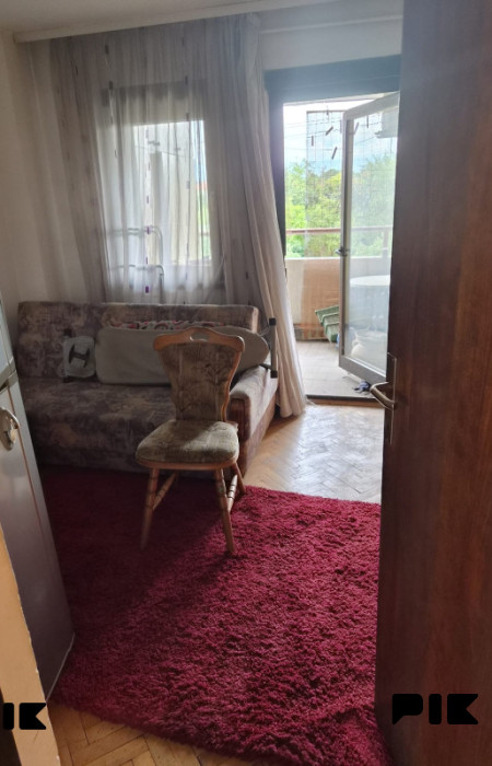 Porodični stan OTES - Ilidza - trosoban 66m2 photo 3