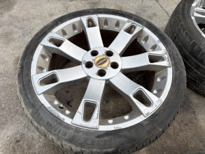 Felge gume dot Land Rover Range Rover 2024 (fotografija 5)