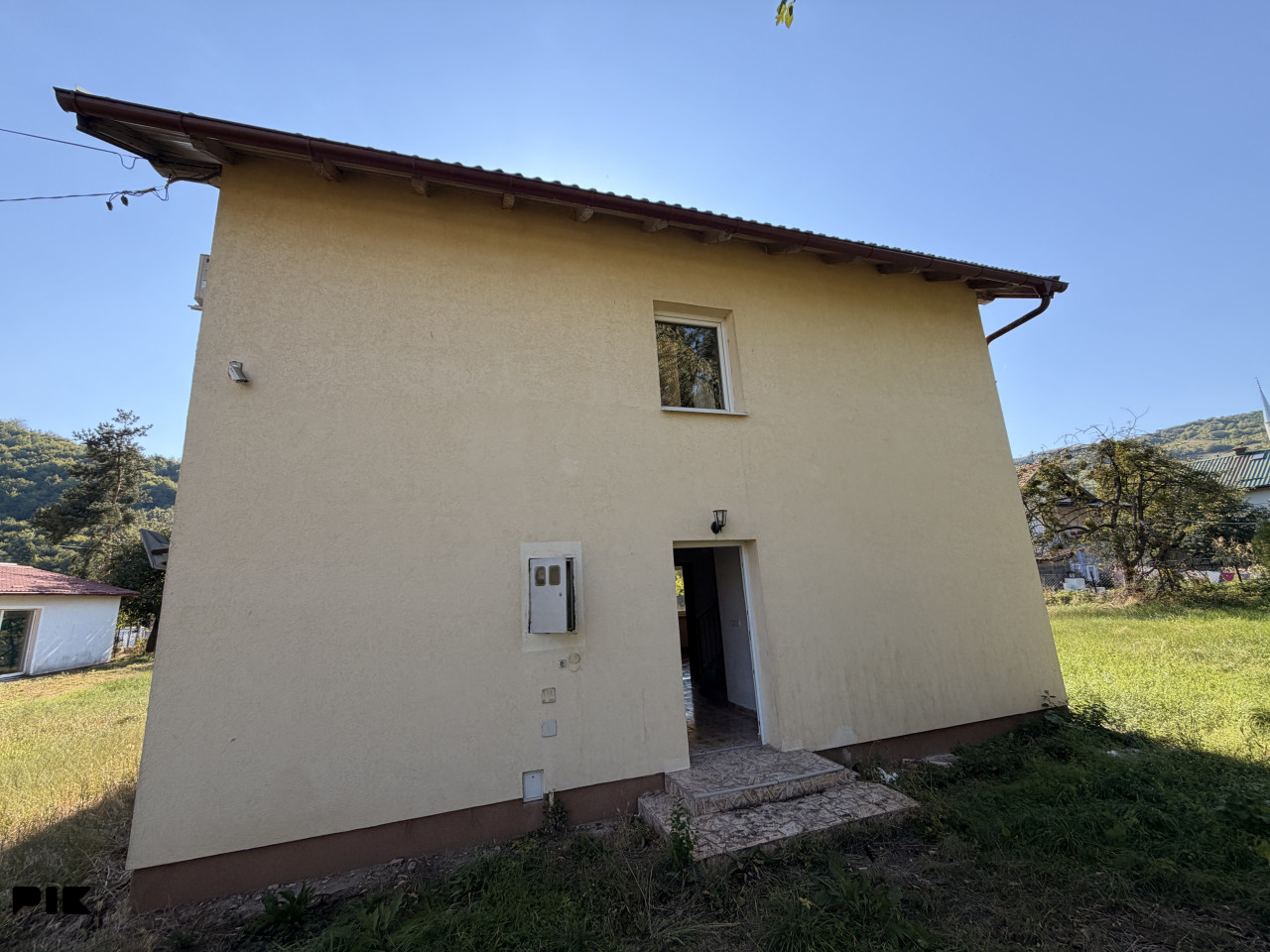 UNIKOD - Kuća Ilijaš + dva duluma zemlje i pomoćni objekat 220 m2 photo 2