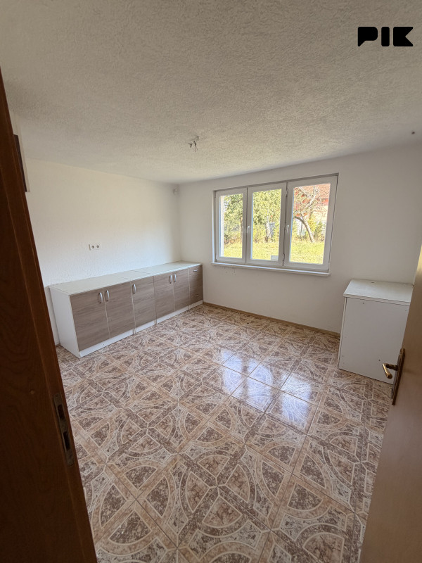 UNIKOD - Kuća Ilijaš + dva duluma zemlje i pomoćni objekat 220 m2 7
