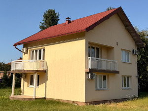 UNIKOD - Kuća Ilijaš + dva duluma zemlje i pomoćni objekat 220 m2