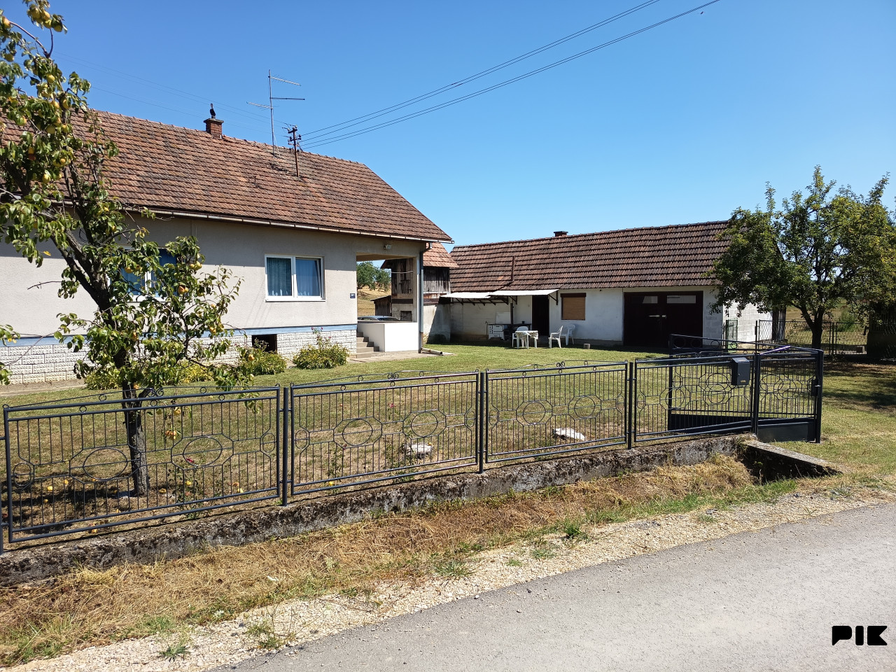 Kuća Gradačac , Hrgovi Donji 127m2