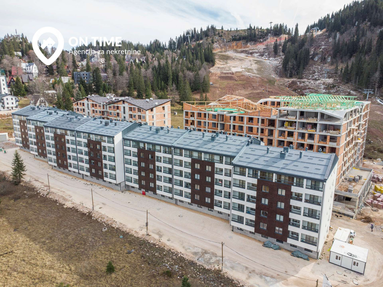 ON TIME prodaje: Dvosoban apartman Jahorina, Snježna Dolina 22