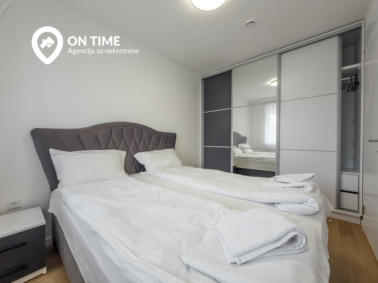 ON TIME prodaje: Dvosoban apartman Jahorina, Snježna Dolina 14