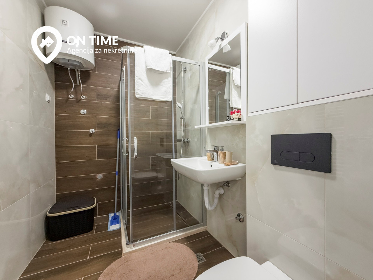 ON TIME prodaje: Dvosoban apartman Jahorina, Snježna Dolina 18