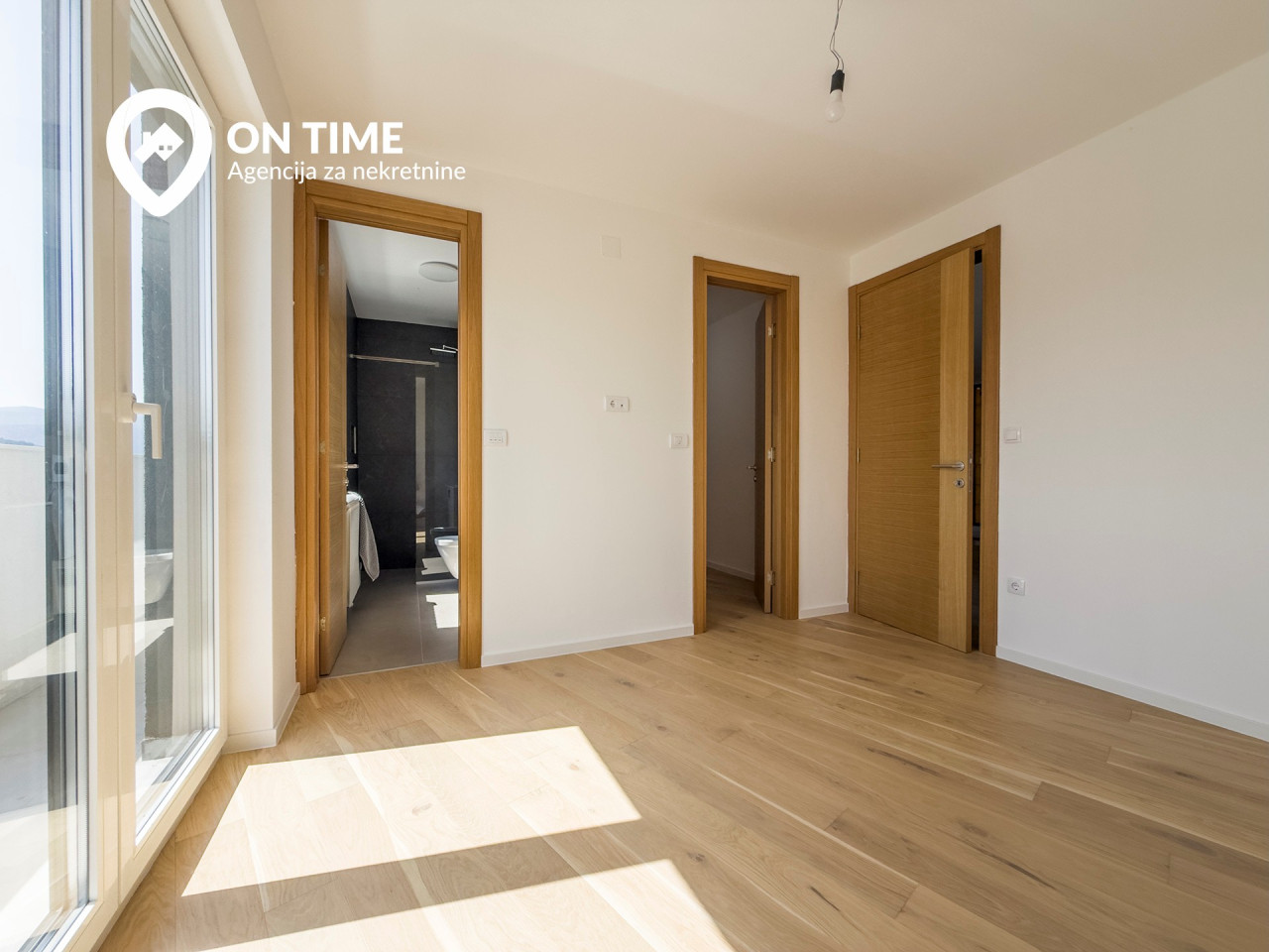 ON TIME: Penthouse četvorosoban Stan Istočno Sarajevo 19