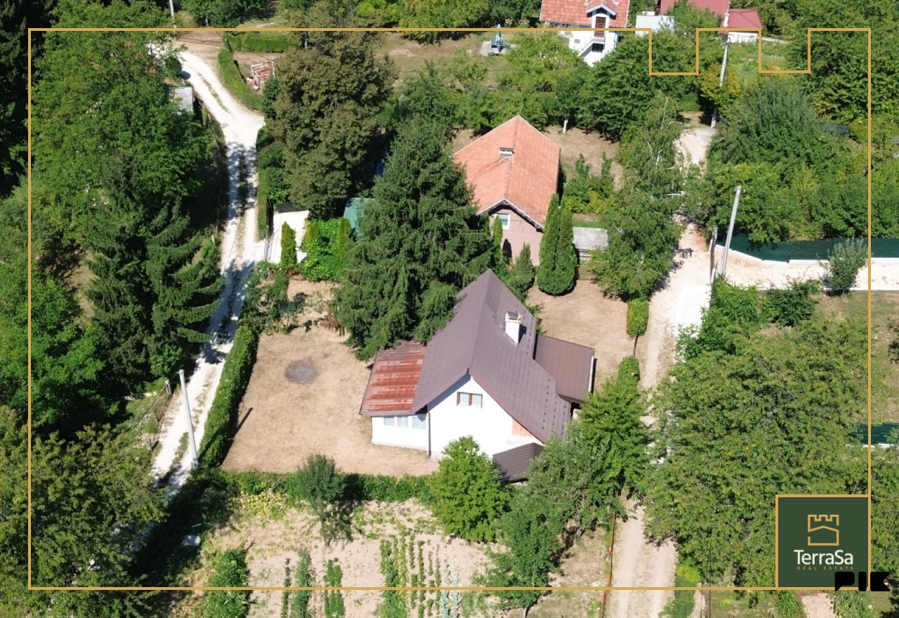 Vikendica 75 m2/ Put spasa/ Ušivak/ Hadžići 5